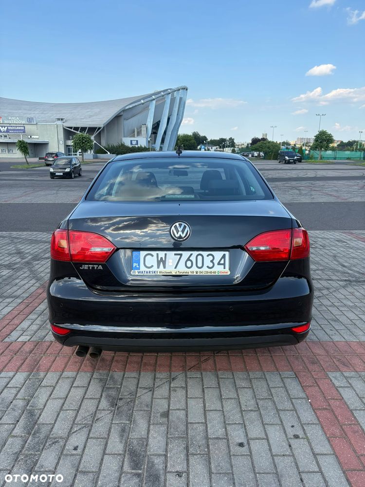 Volkswagen Jetta 1.4 TSI Comfortline - 5