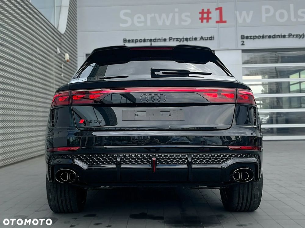 Audi RS Q8 - 18