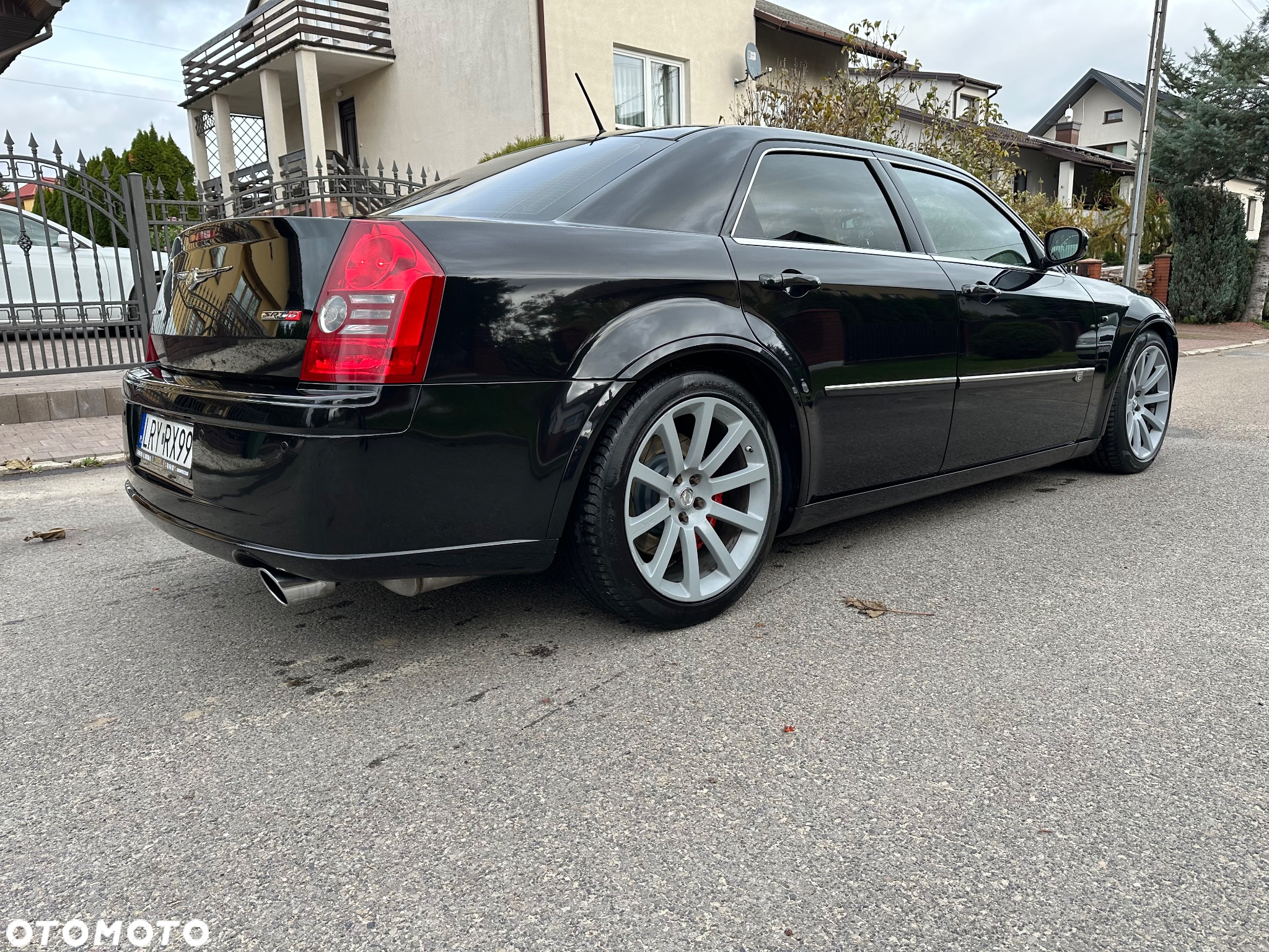 Chrysler 300C 6.1 V8 Hemi SRT8 - 9