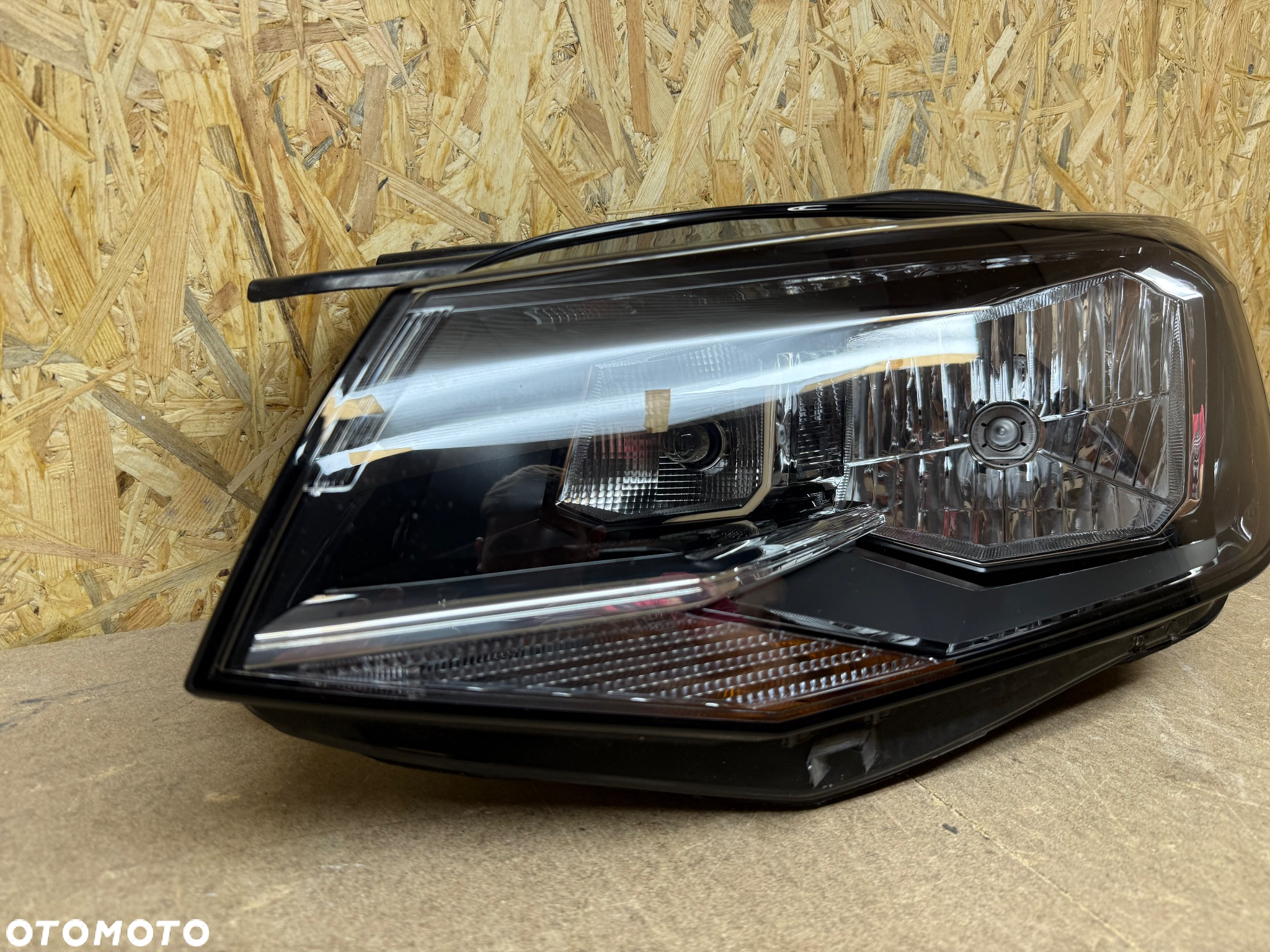 LAMPA LEWA ZWYKŁA H7 VOLKSWAGEN CADDY V 2K1 2K1941015A - 2