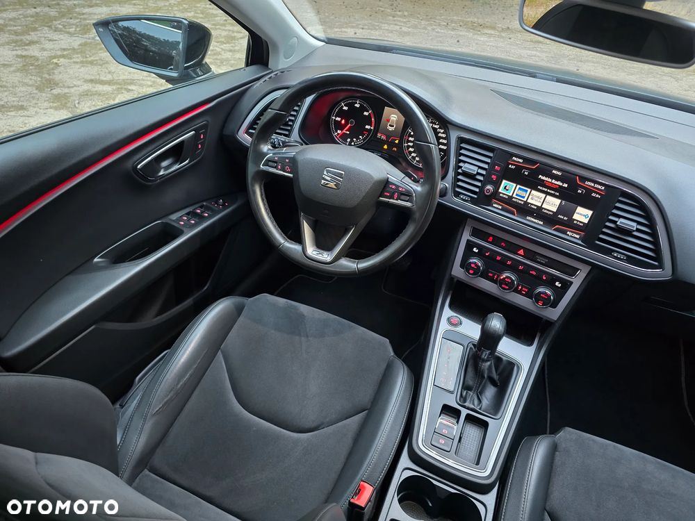 Seat Leon 2.0 TDI FR S&S DSG - 32