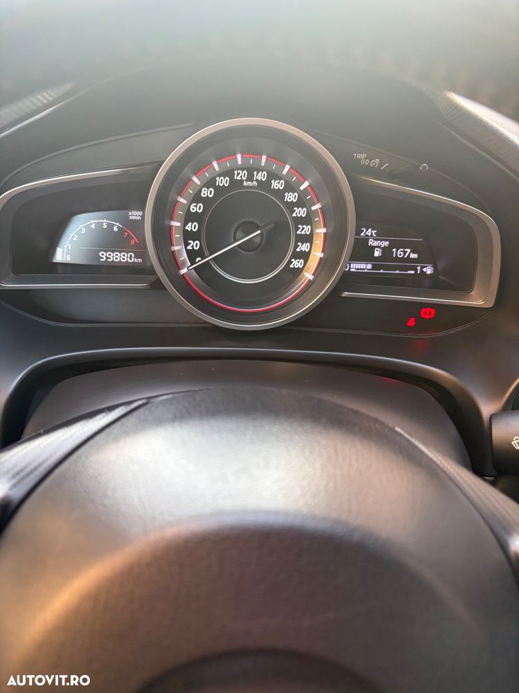 Mazda 3 - 4