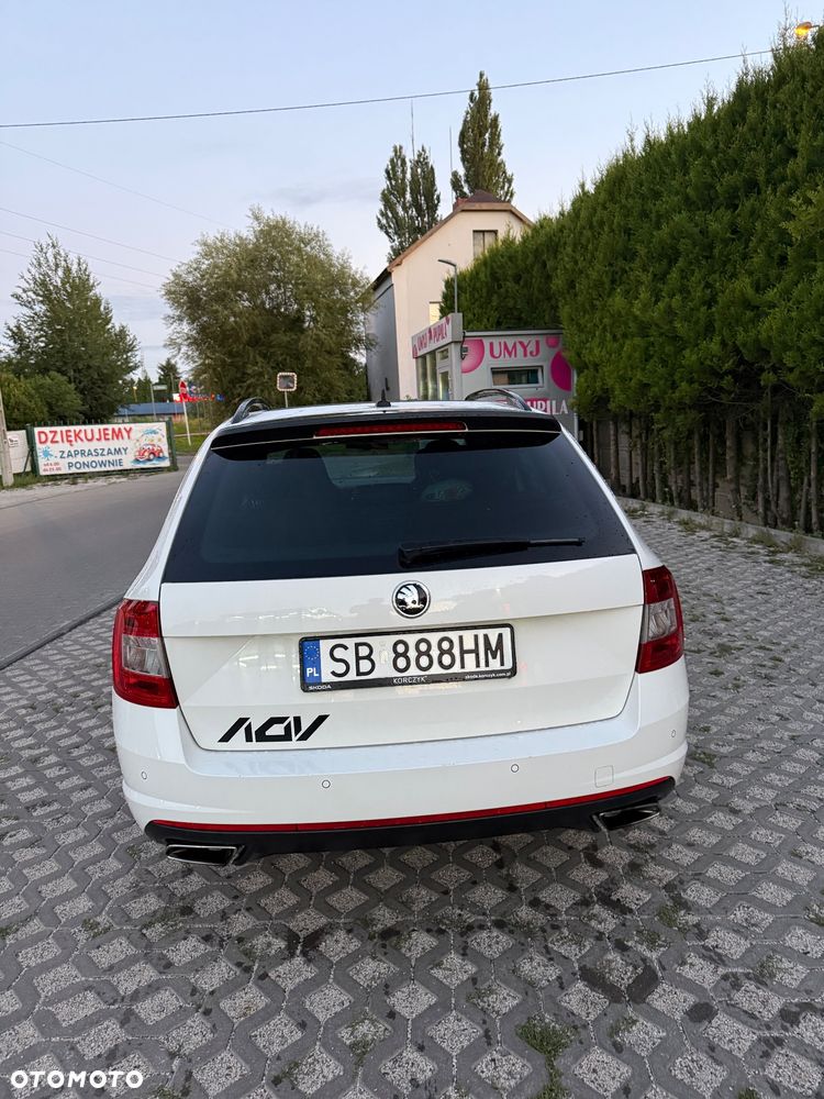 Skoda Octavia 2.0 TSI RS DSG - 4