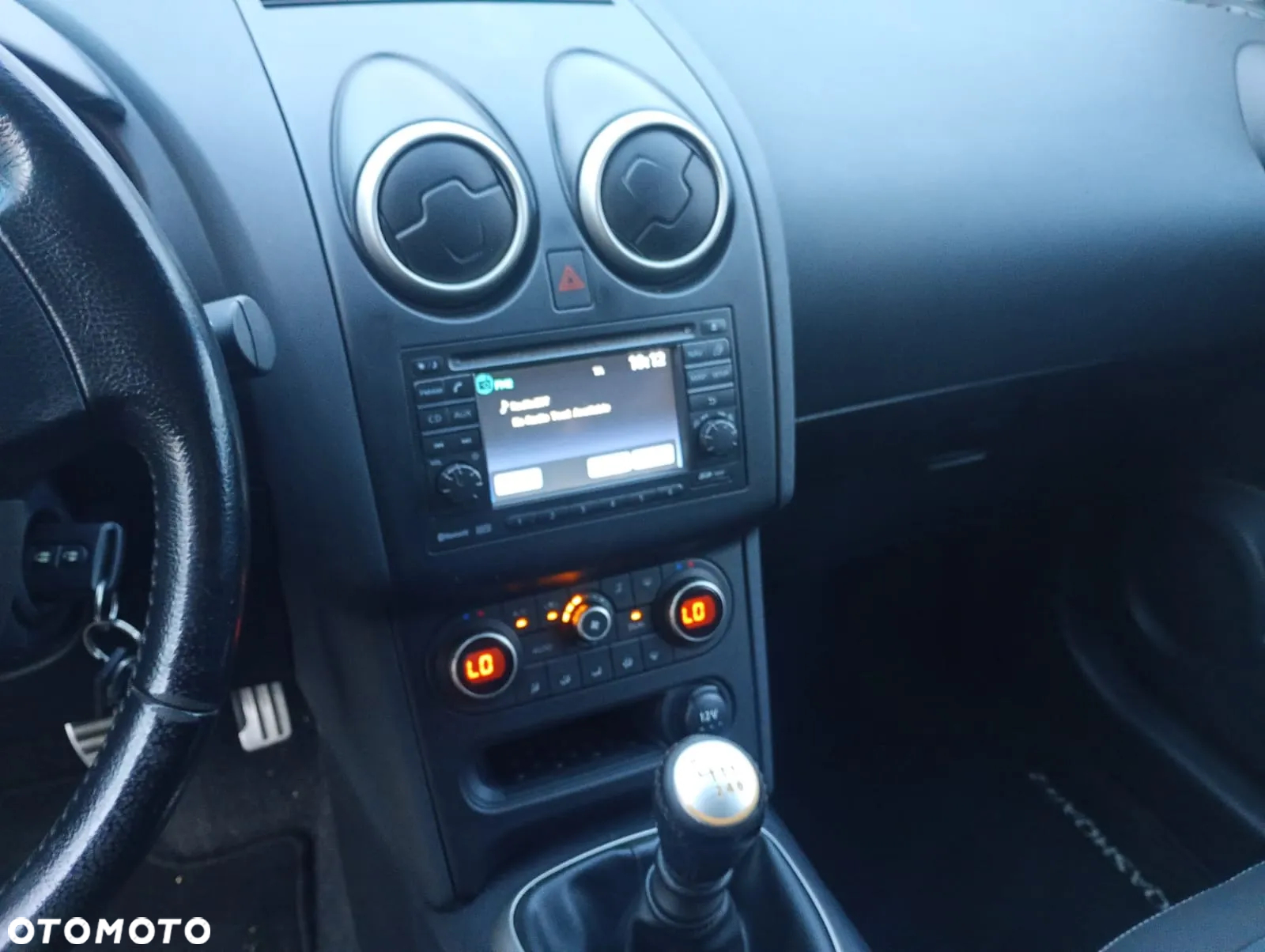 Nissan Qashqai+2 - 13