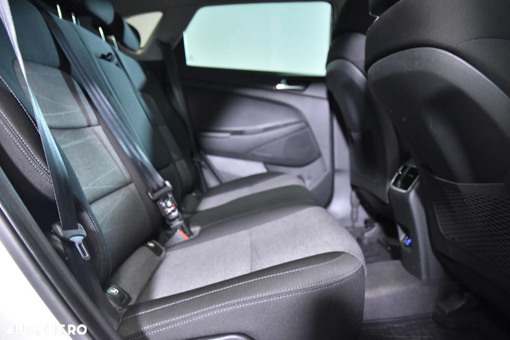 Hyundai Tucson - 13