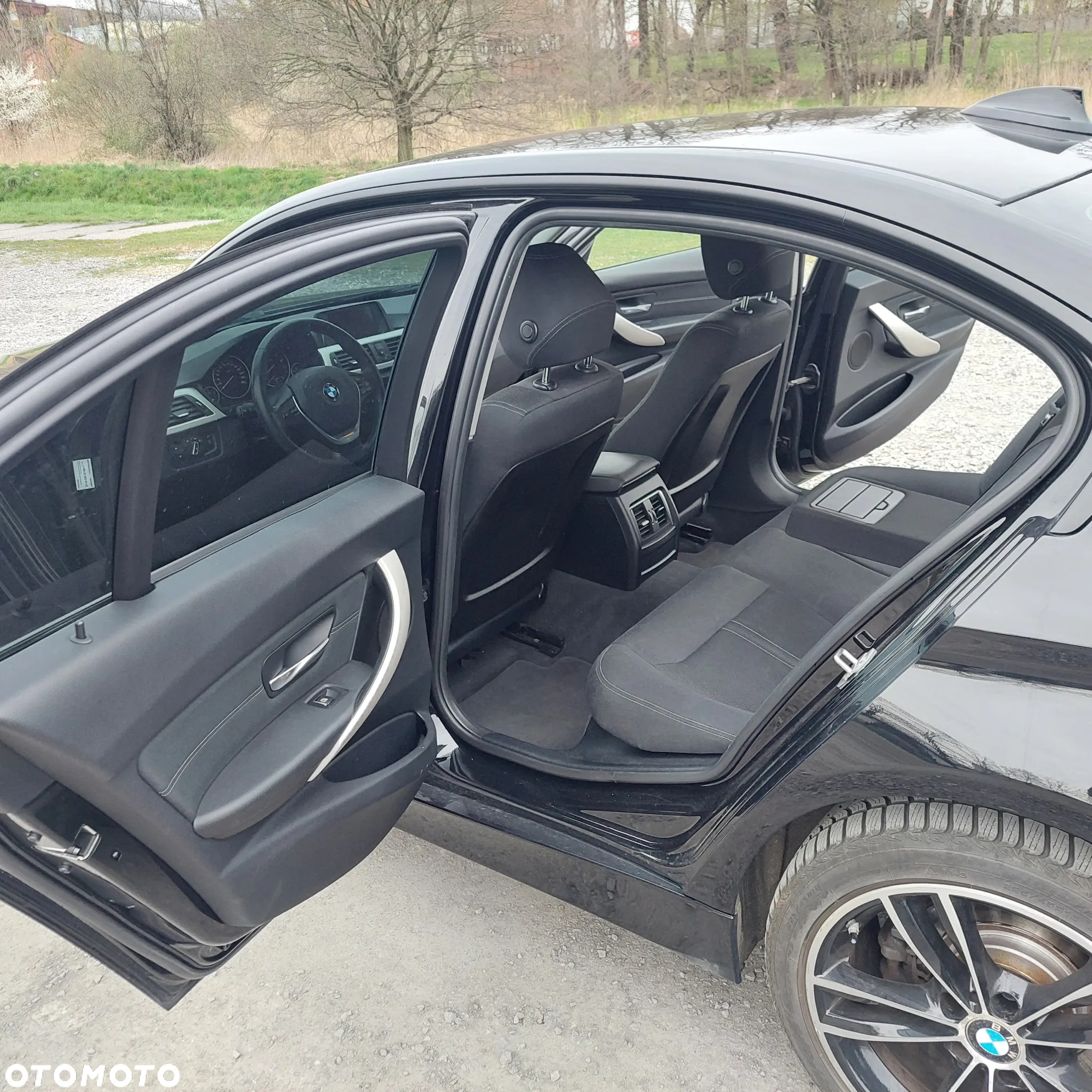 BMW Seria 3 318i Sport Line - 15