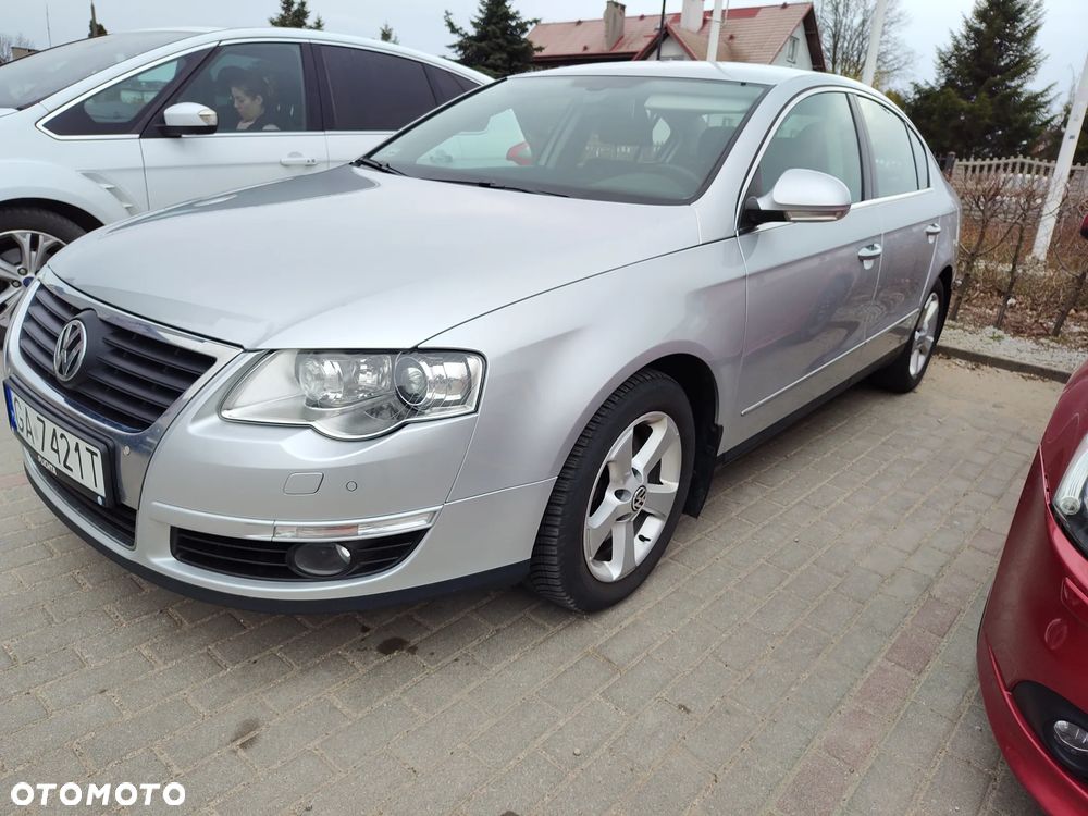 Volkswagen Passat 2.0 TDI DPF Comfortline - 1