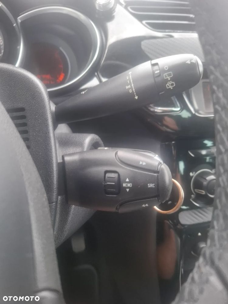 Citroën DS3 1.6 VTi SoChic - 20