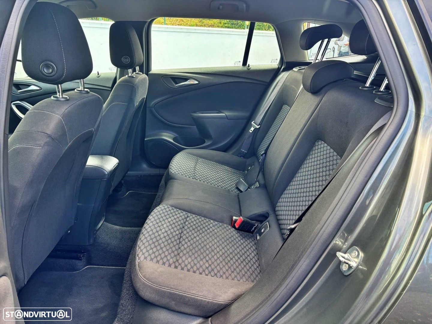 Opel Astra 1.6 CDTI Edition S/S - 12