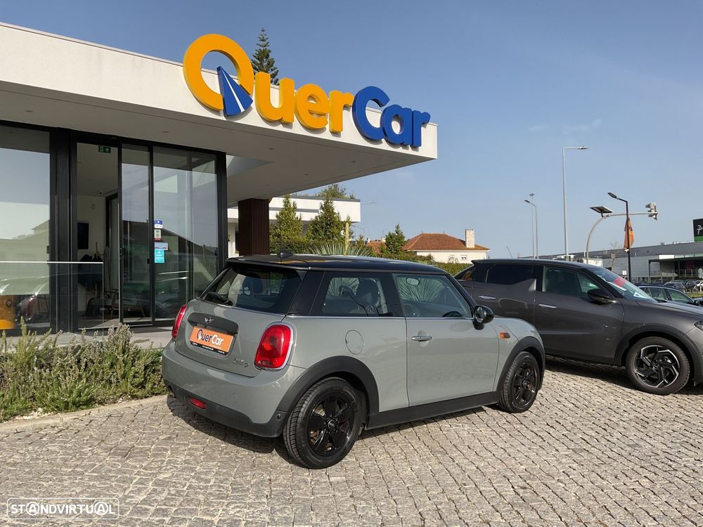 MINI 3 Portas One D - 10