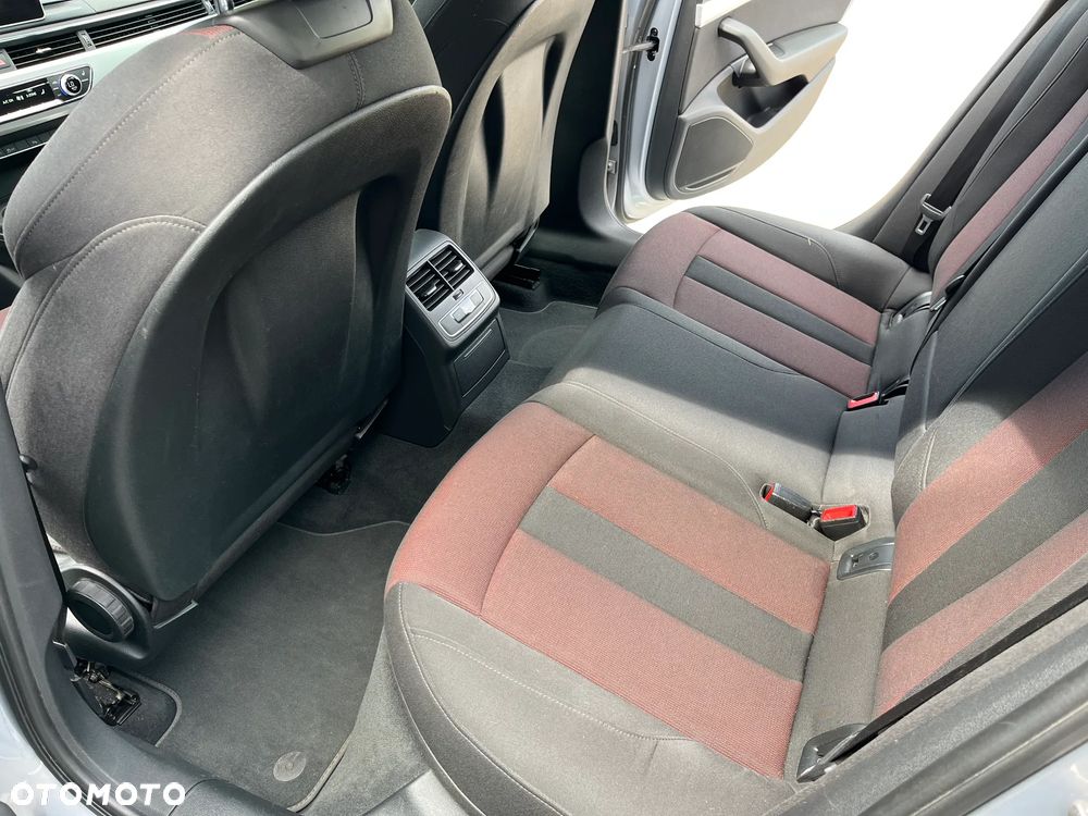 Audi A4 Avant 2.0 TDI S tronic design - 13