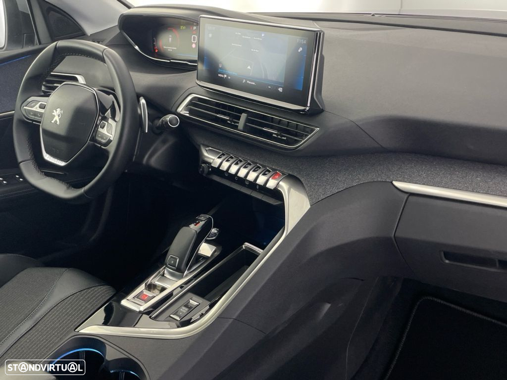 Peugeot 3008 - 24