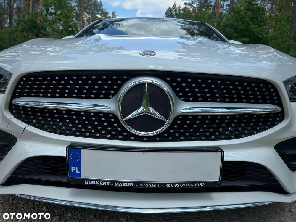 Mercedes-Benz CLA 180 d AMG Line - 4