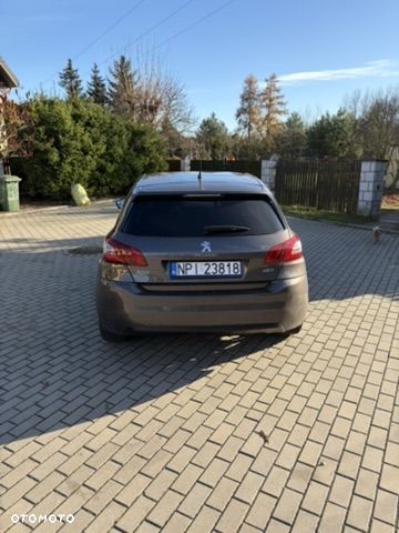 Peugeot 308 BlueHDi FAP 150 EAT6 Stop & Start Allure - 4