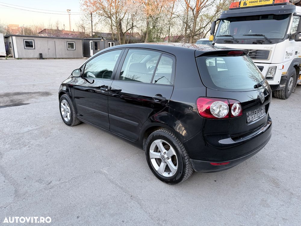 Volkswagen Golf 1.6 Comfortline - 6