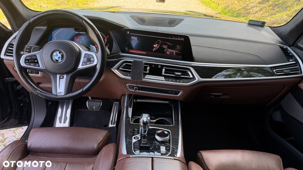 BMW X7 M50i sport - 10