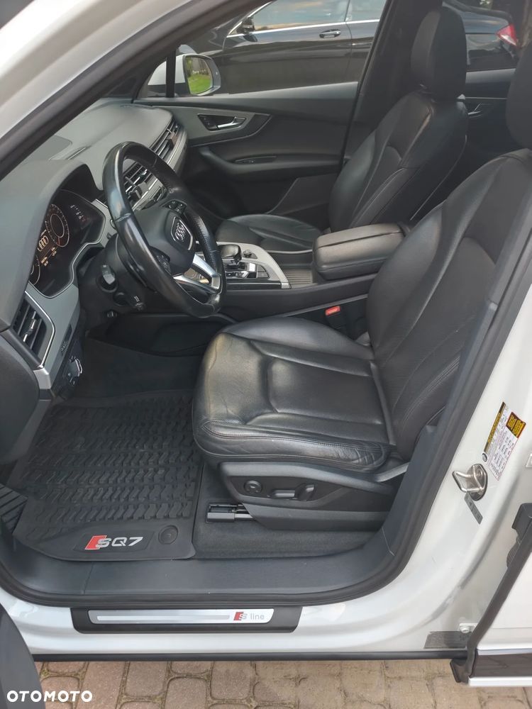 Audi Q7 3.0 TFSI Quattro Tiptronic - 20