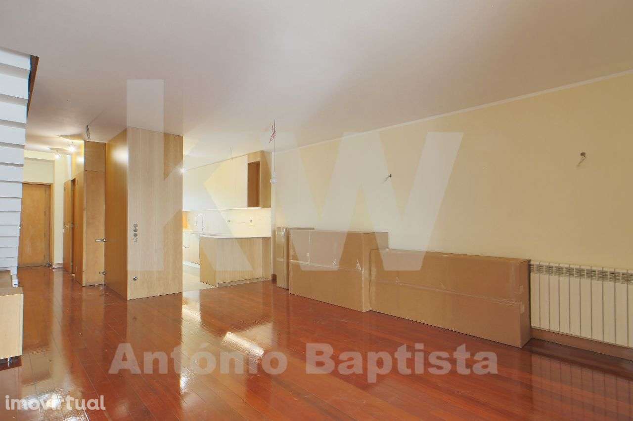 Moradia T3+1 no Bairro da Beira Mar, centro Aveiro - Grande imagem: 5/42