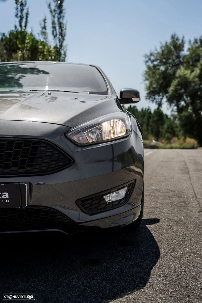 Ford Focus 1.5 TDCi ST-Line - 4