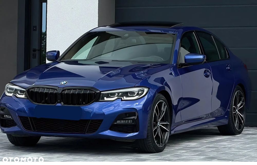BMW Seria 3 330i xDrive Edition M Sport Shadow - 3