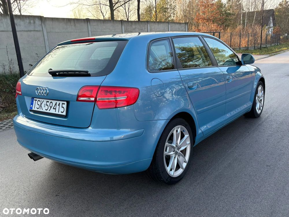 Audi A3 Sportback 2.0 TDI Ambiente - 3