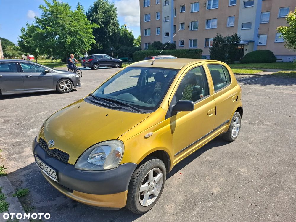 Toyota Yaris 1.0 Base - 7