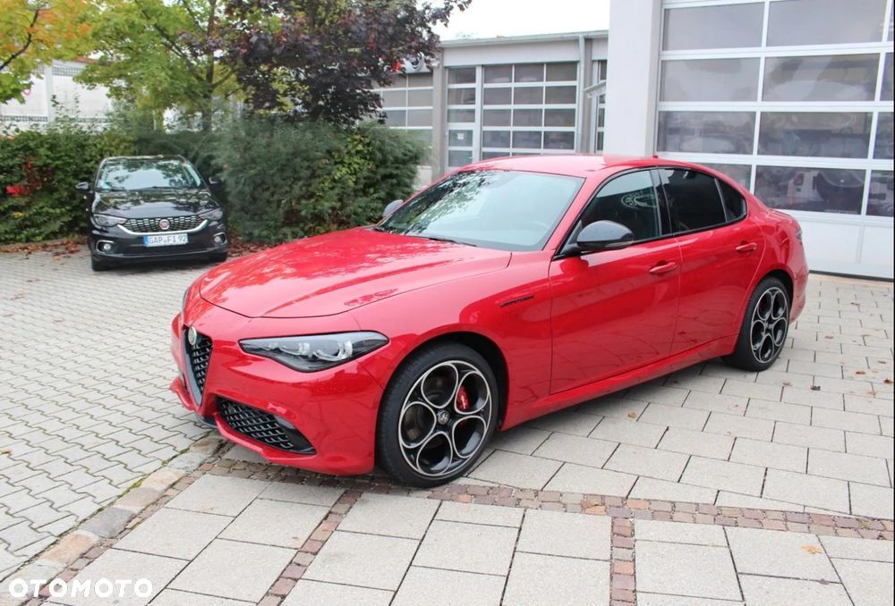 Alfa Romeo Giulia 2.0 Turbo 16V AT8-Q4 Competizione - 3