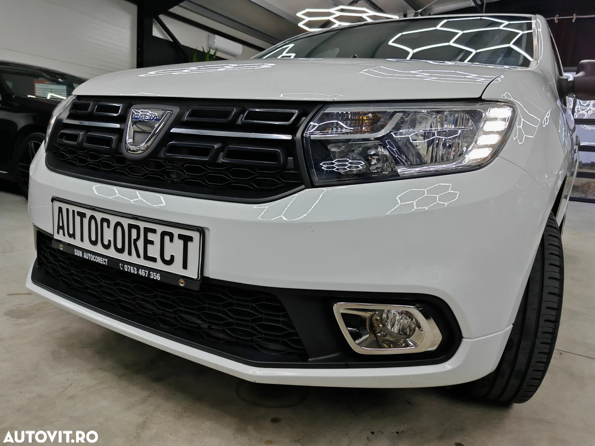 Dacia Logan 1.0 SCe Laureate - 22