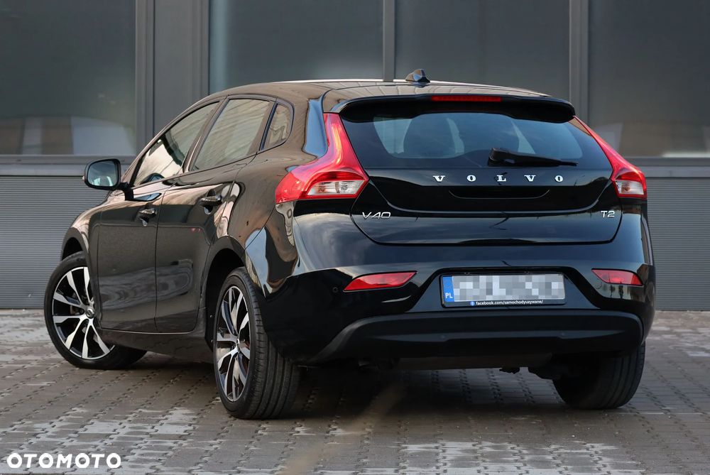 Volvo V40 T2 Linje Svart - 6