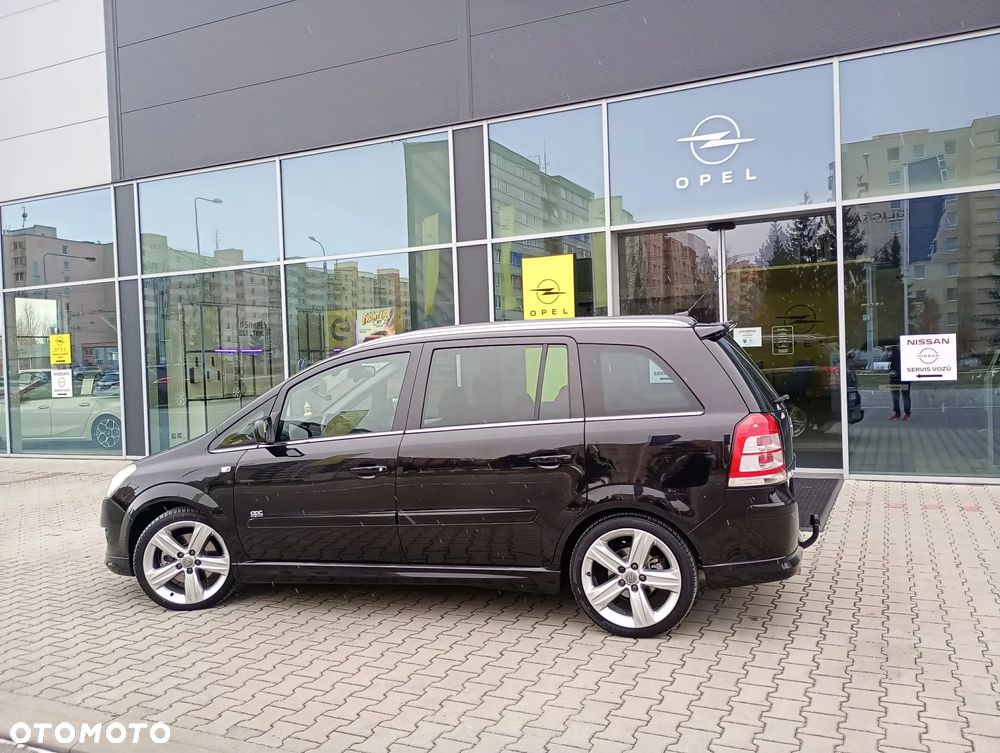 Opel Zafira 2.2 Cosmo - 10