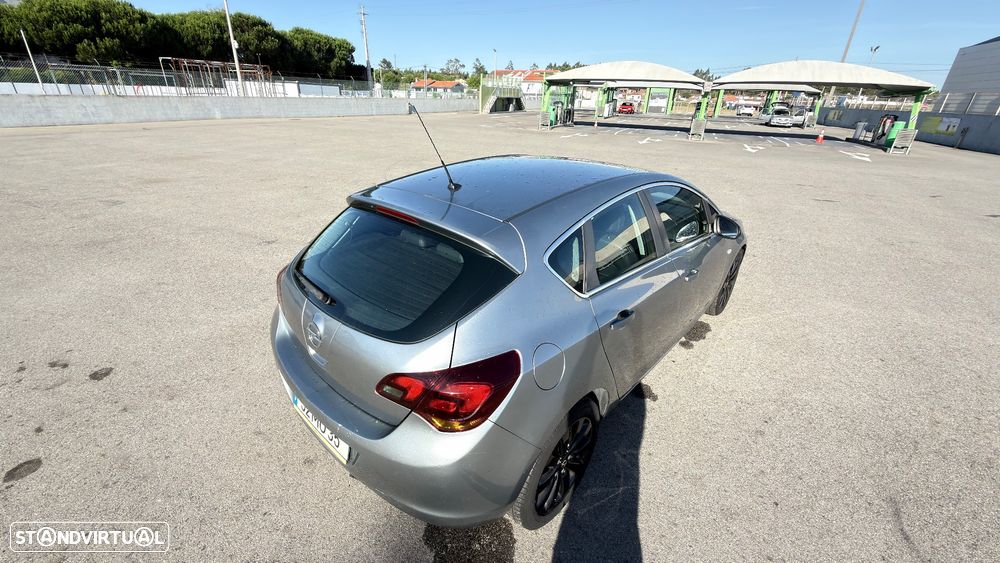 Opel Astra 1.7 CDTI Enjoy - 11