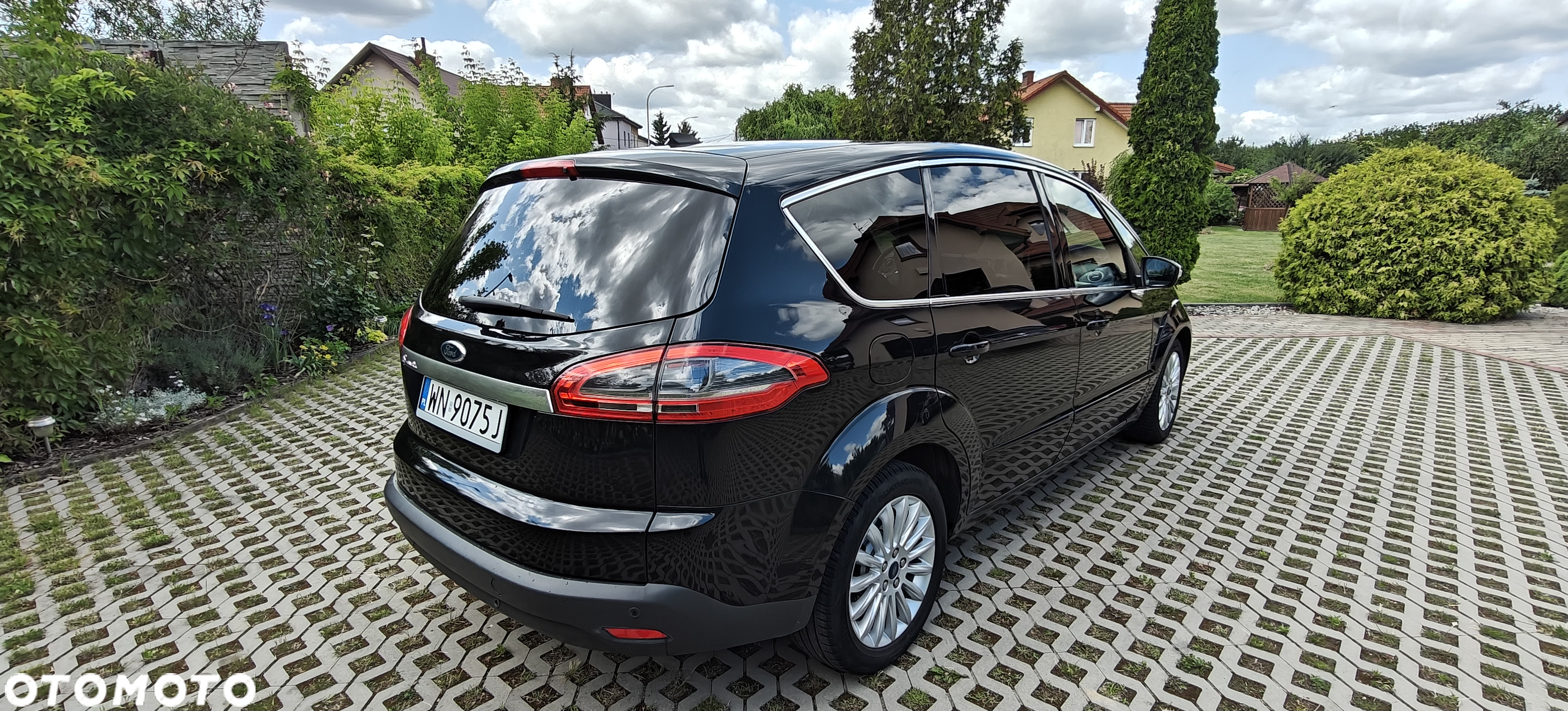 Ford S-Max 2.0 TDCi DPF Titanium - 26