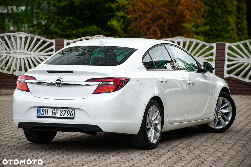 Opel Insignia 1.4 T Cosmo S&S - 18