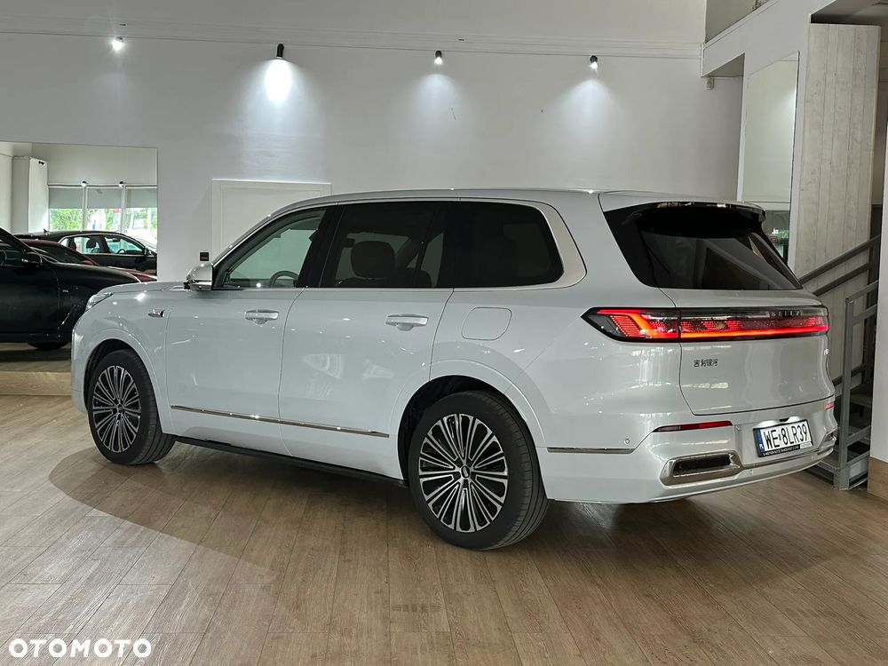 Geely M9 - 9