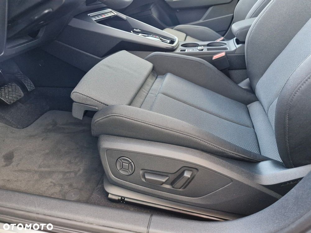 Audi A3 Sportback - 13