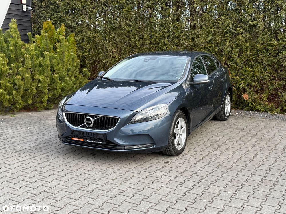 Volvo V40 - 1
