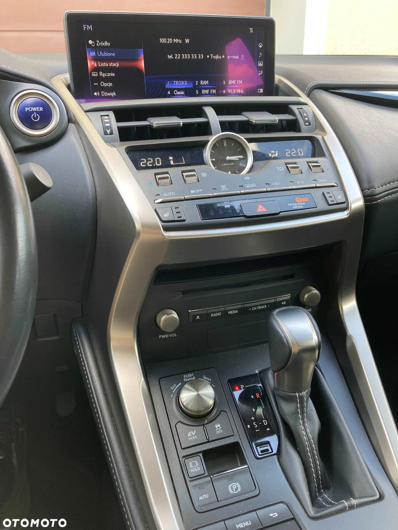 Lexus NX 300h Elegance AWD - 2