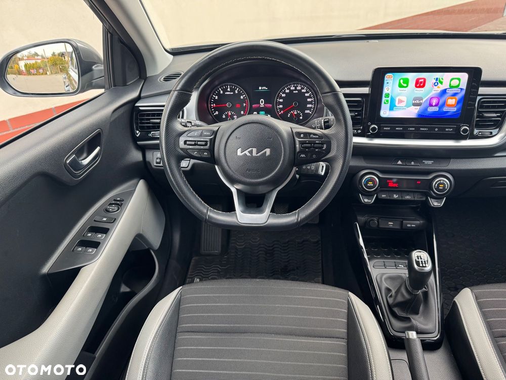 Kia Stonic 1.0 T-GDI MHEV L - 23