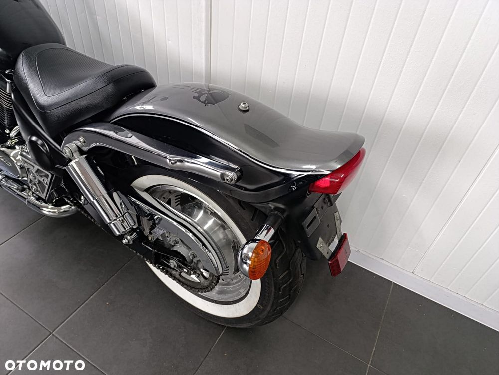 Suzuki Marauder - 12