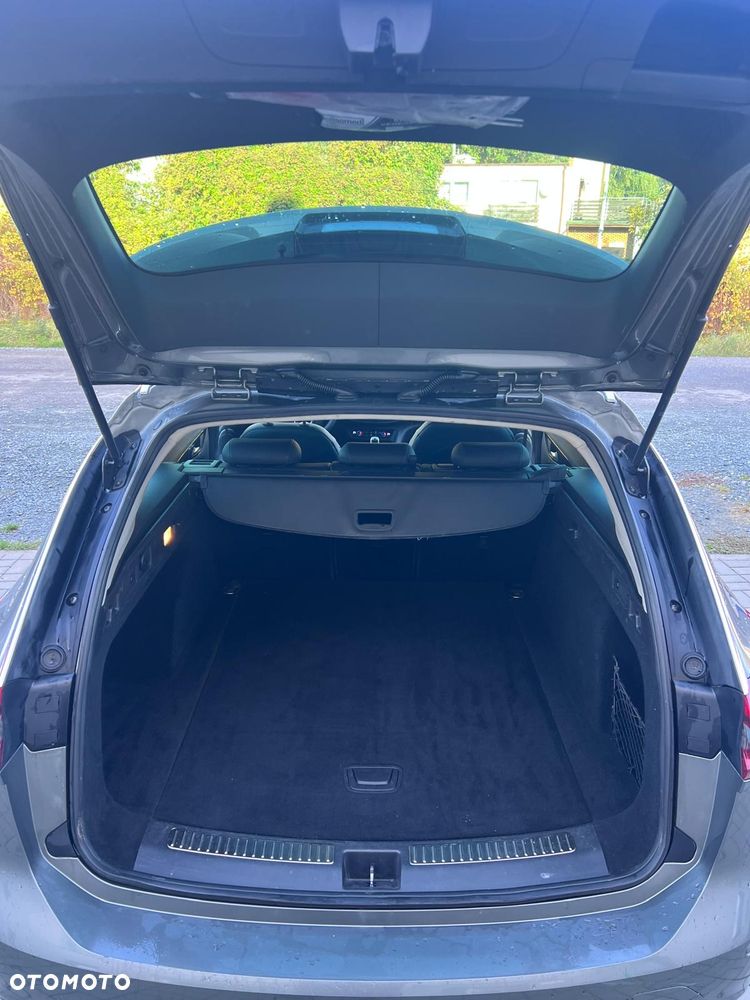 Opel Insignia - 26