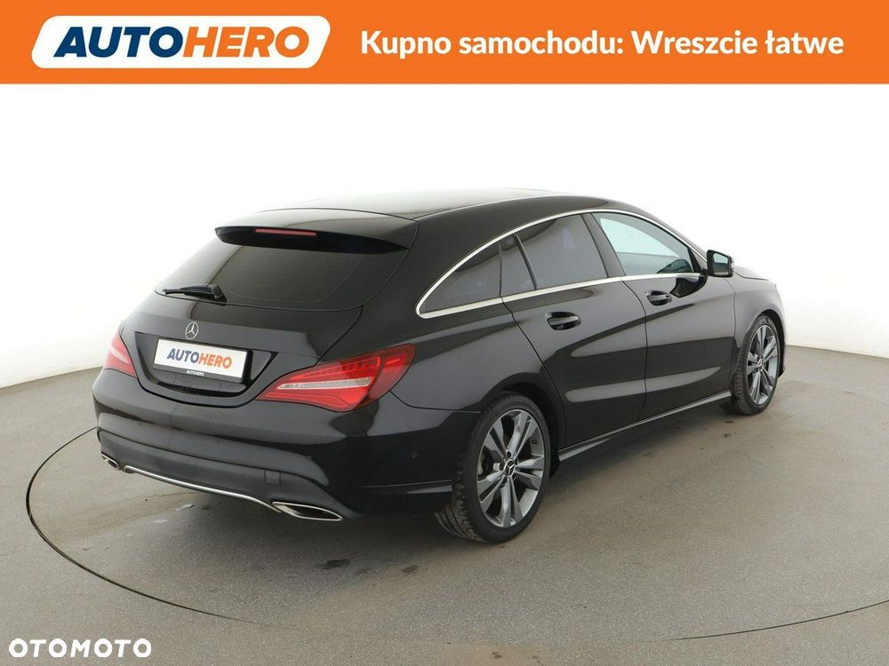 Mercedes-Benz CLA 180 7G-DCT Urban - 8