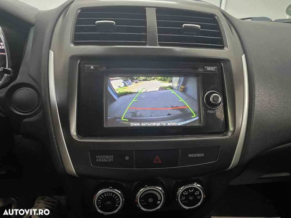 Mitsubishi ASX 1.8 DI-D 2WD Instyle - 17