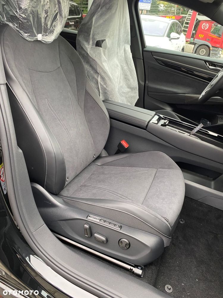 Volkswagen ID.7 77kWh Pro Plus - 9