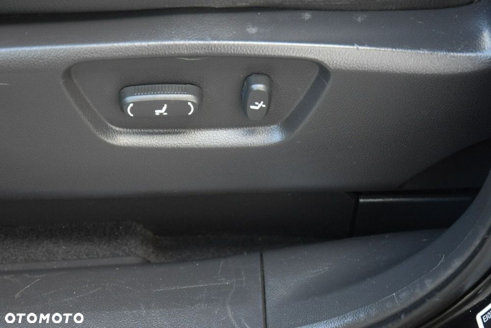 Chevrolet Captiva 2.0 4WD 7 Sitzer Automatik LT Exclusive - 27