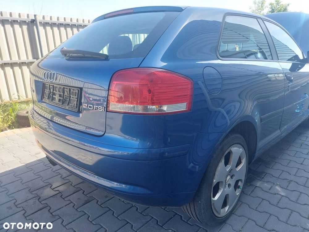 KOMPLETNY TYŁ KLAPA ZDERZAK LAMPA BŁOTNIK AUDI A3 8P LS9R - 3