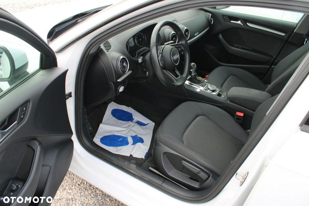 Audi A3 Sportback - 14