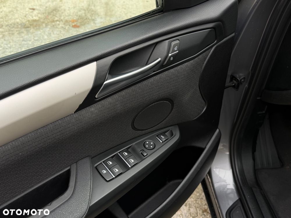 BMW X3 sDrive18d - 22