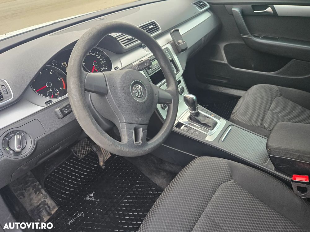 Volkswagen Passat 2.0 TDI DSG BlueMotion Technology Comfortline - 7