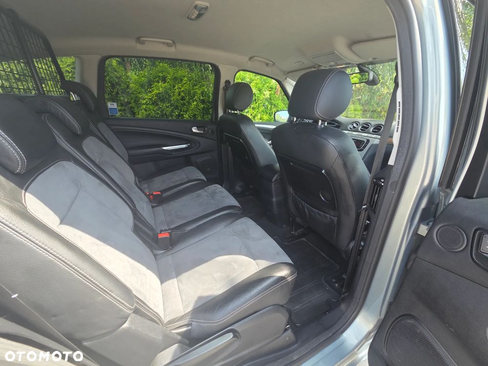 Ford S-Max 2.0 TDCi DPF Titanium - 23