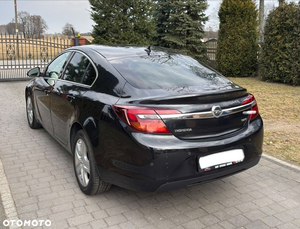 Opel Insignia 2.0 CDTI Cosmo - 3